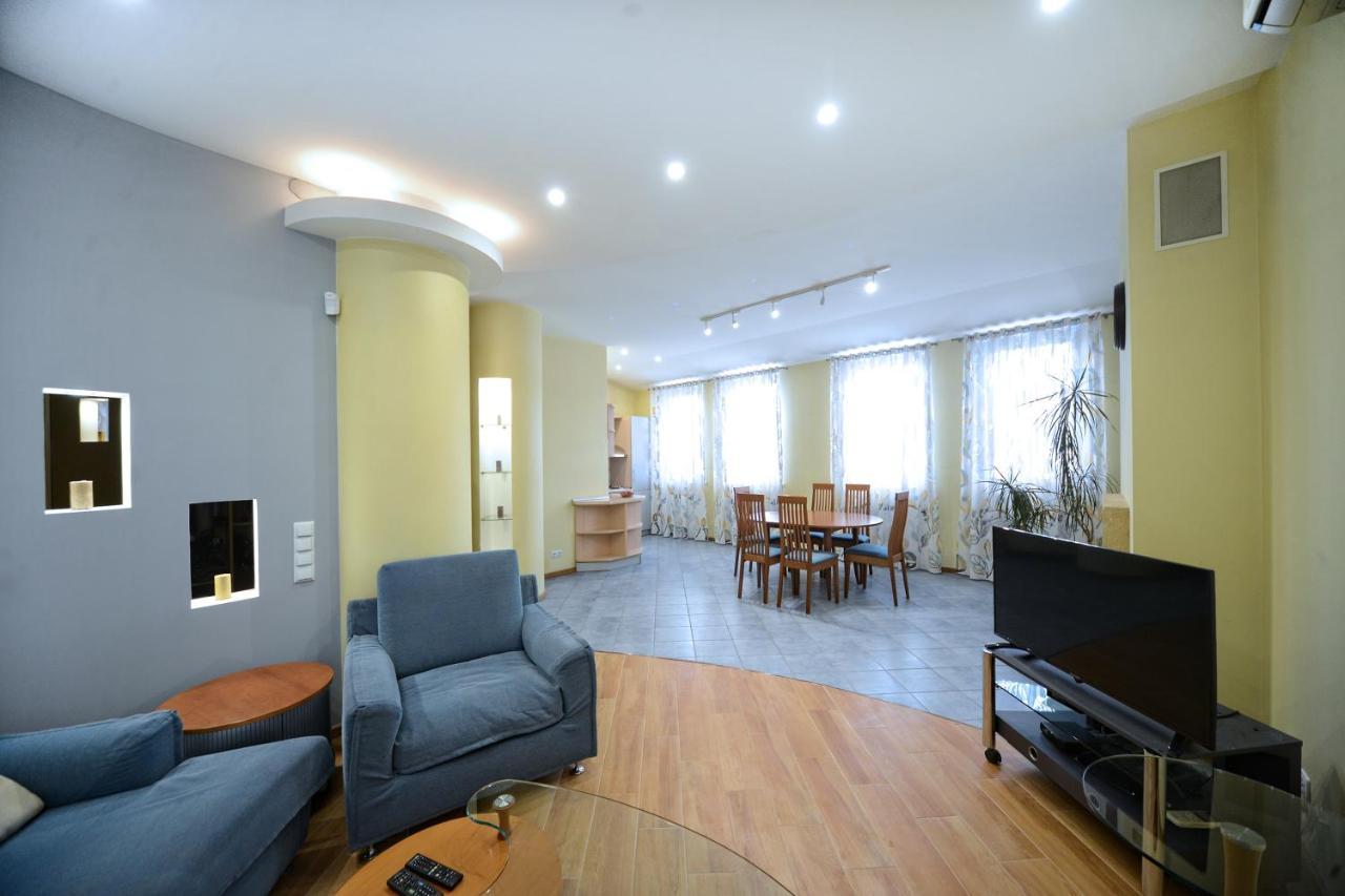 Artol Sophia Apartment Kiev Ngoại thất bức ảnh