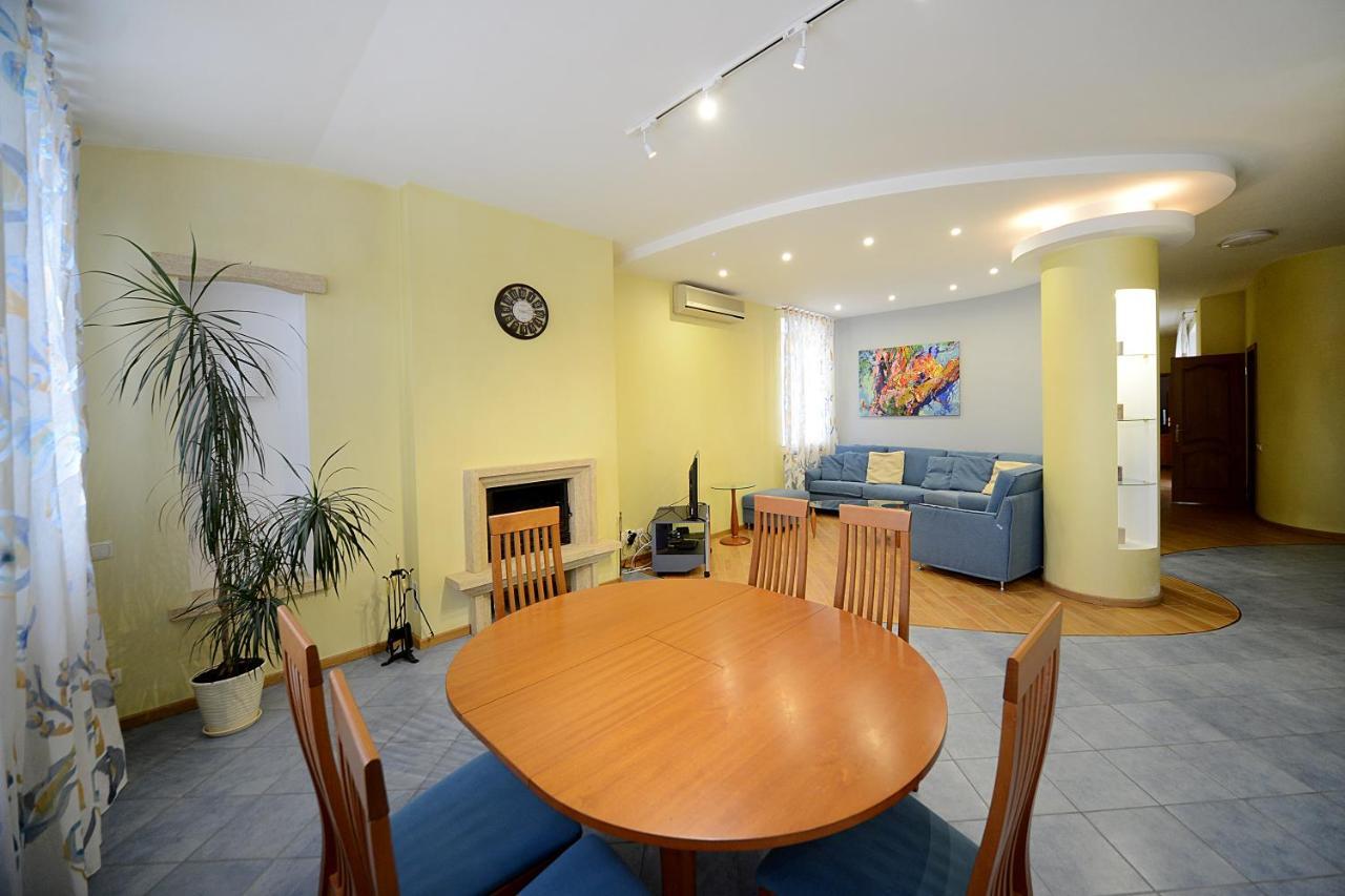Artol Sophia Apartment Kiev Ngoại thất bức ảnh